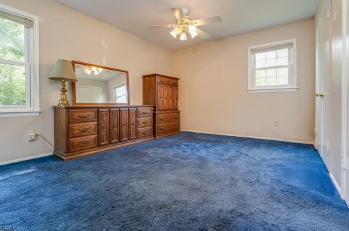 34 Bristol Ave, Flemington NJ  08822-1814 exterior