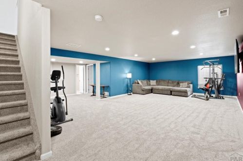 955 Los Charros Dr, Pueblo CO 81007-6167 exterior