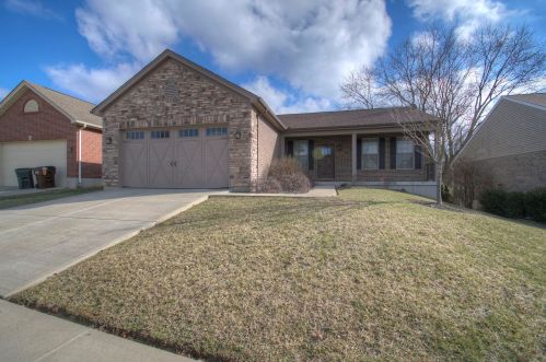 9374 Lago Mar Ct, Florence, KY 41042-4786