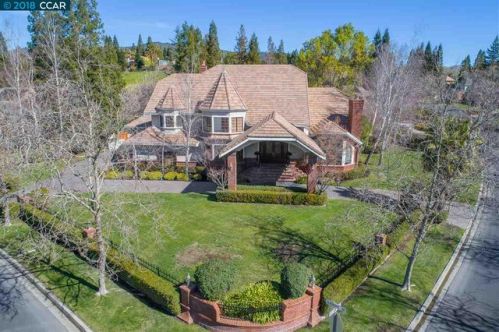 5471 Blackhawk Dr, Danville, CA 94506-6004