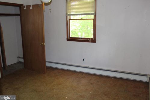 2030 Oak Ave, Jamison PA  18929-1004 exterior