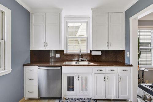 2219 Arthur St, Minneapolis MN 55418-1434 exterior