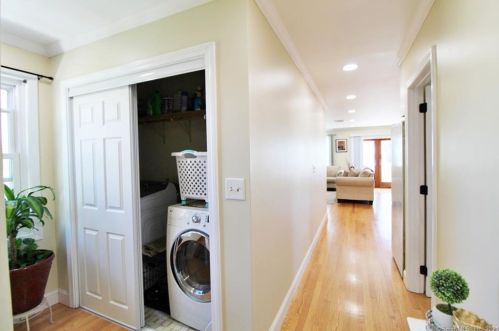 105 Edgefield Ave, Milford CT  06460-7833 exterior