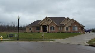 1220 Macintosh Ct, Troy, OH 45373-7806