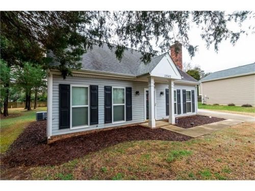 11542 Red Hickory Ln, Charlotte, NC 28273-3772