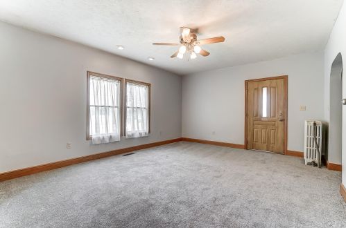 7186 National Rd, Brookville OH  45309-8784 exterior