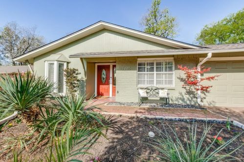 1405 Wisteria Way, Richardson, TX 75080-4135