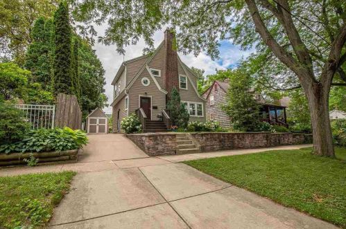 2309 Lawn Ave, Madison, WI 53711-1953