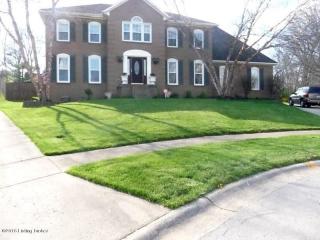 902 Ramsgate Ct, Louisville, KY 40299-4657