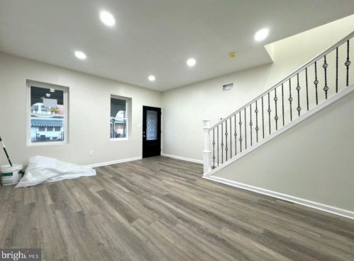 718 Vandever Ave, Wilmington, DE 19802-5024
