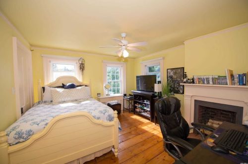 146 Shr Rd, Mount Sinai NY  11766-1237 exterior