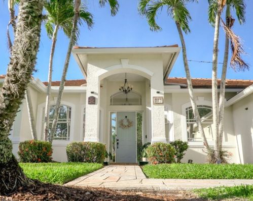 713 Indian Creek Ct, Naples FL  34120-0426 exterior