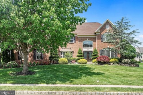 2310 Baldwin Ln, Jamison, PA 18929-1448