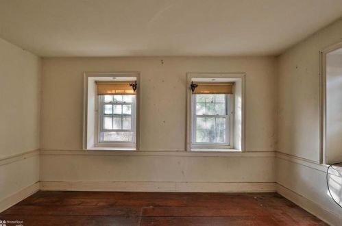 3200 Delaware Dr, Easton PA  18042-9760 exterior