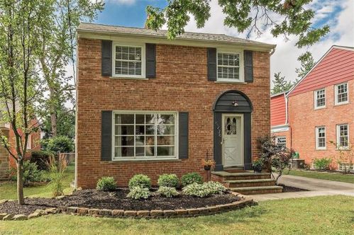 5276 Haverford Dr, Cleveland, OH 44124-2712