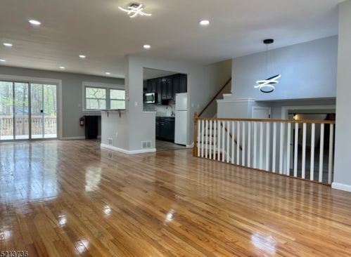 50 Dolly Dr, Parsippany NJ  07054-1714 exterior