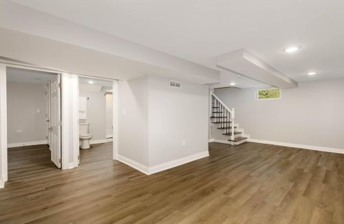 8408 White Oak Ave, Hammond IN  46321-1923 exterior