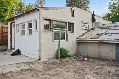 3801 Logan St, Englewood CO 80113-6845 exterior