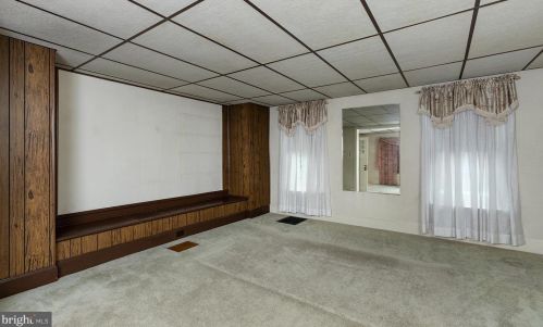 13 Kelso St, Harrisburg PA 17111-1823 exterior