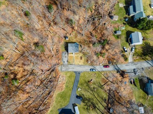 7 Xenia Rd, Patterson NY  12563-1812 exterior