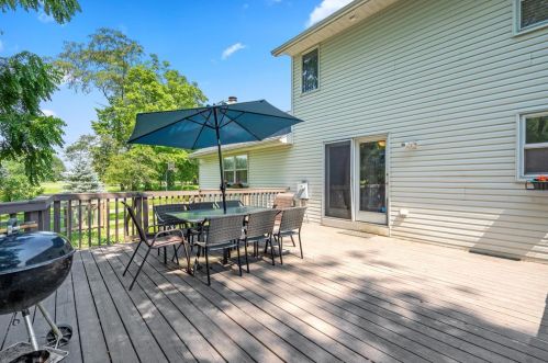 493 Mitchell Rd, Wilmington OH  45177-8519 exterior