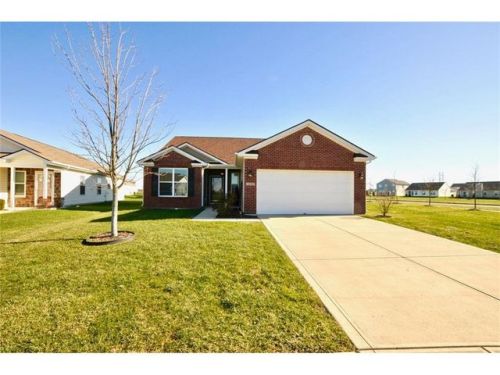 3859 Gray Heather Ln, Whitestown, IN 46075-9783