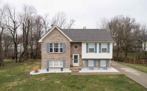 402 Plateau St, Covington, KY 41018-2352