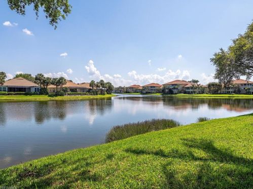 1856 Seville Blvd, Naples, FL 34109-3348