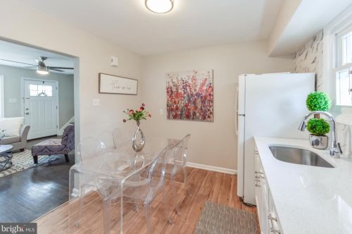 1102 Cumberland Ave, West Deptford NJ  08096-3041 exterior