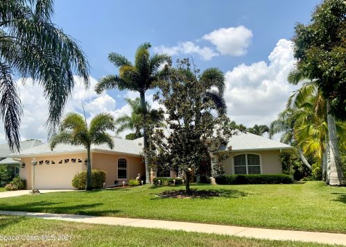 735 23rd Ave, Vero Beach, FL 32962-1313
