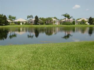 7686 Camminare Dr, Sarasota, FL 34238-4774