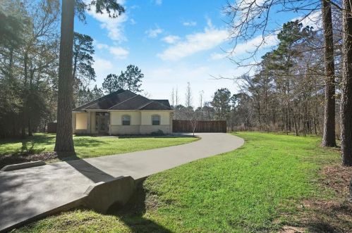 803 Mackintosh Dr, Magnolia, TX 77354-4864