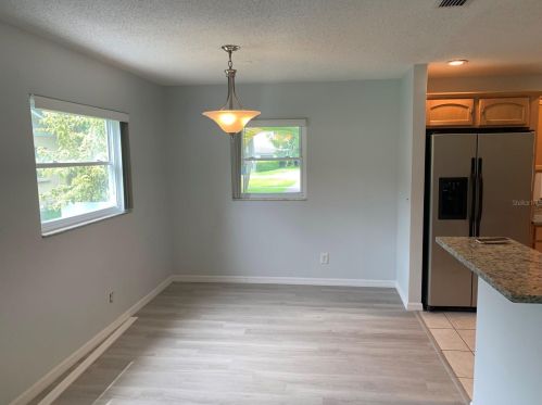 505 Shore Dr, Oldsmar FL  34677-4301 exterior