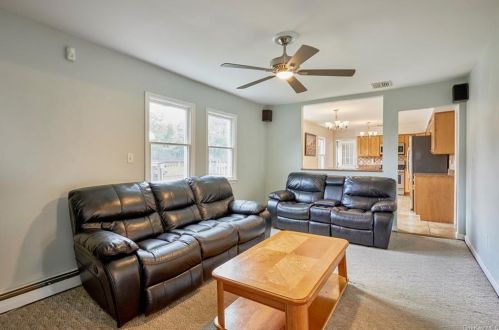 3339 Nutly Cir, Yorktown Hgts NY  10598-1206 exterior