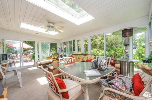 47 Malcolm St, Crotonville NY  10562-3241 exterior