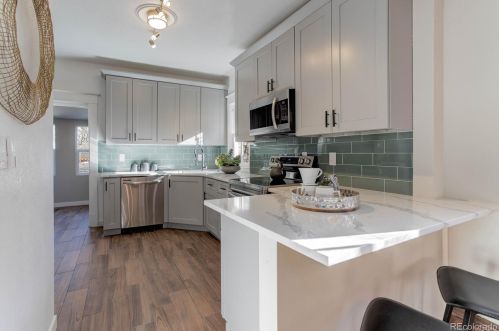 1120 Cook St, Denver CO  80210-2111 exterior