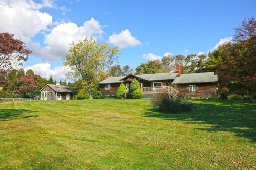 31 Elmwood Rd, Lewisboro, NY 10590-1918