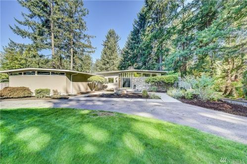 4 Creekwood Ln, Lakewood, WA 98499-1239