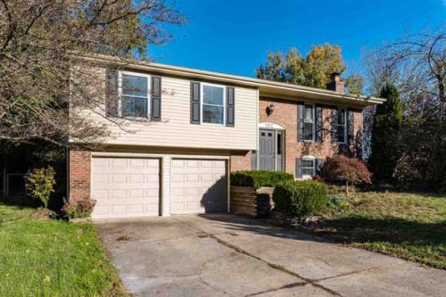 102 Redbird Ct, Covington, KY 41018-2660