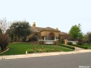 7420 River Nine Dr, Modesto, CA 95356-9221