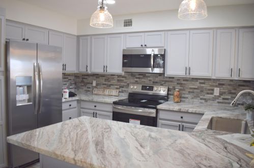 1110 81st Pl, Mesa, AZ 85208-5927