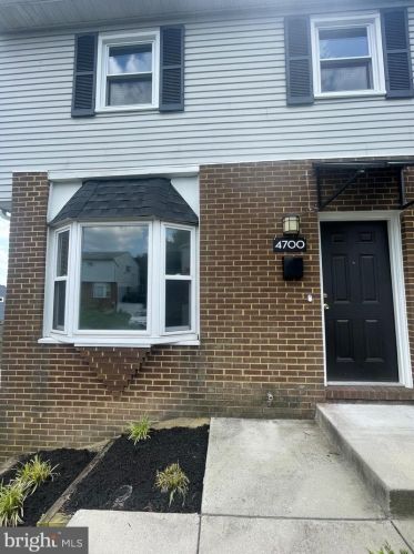 4700 6th Pl, Washington, DC 20017-2319