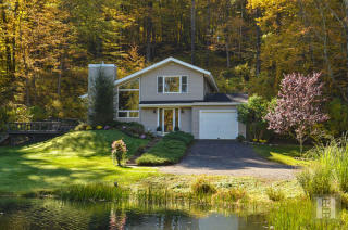 160 Mitchell St, Hillsdale, NY 12529-5818