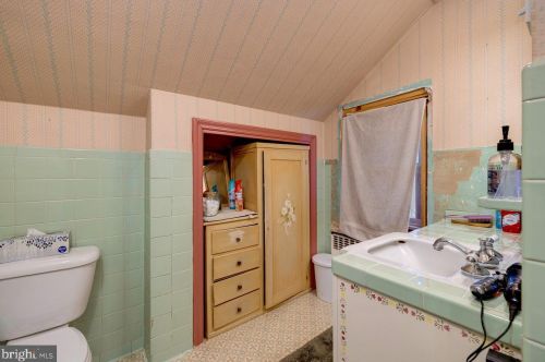 390 Forest Hills Dr, Richmond National Battlefiel VA  22835-9107 exterior