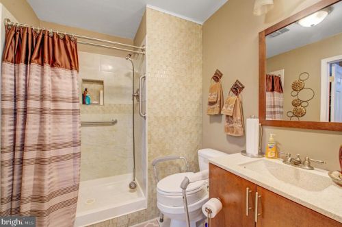 21 Tiffany Ln, Willingboro NJ  08046-3856 exterior