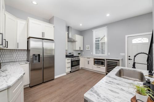 1253 Pike St, Covington KY  41011-2136 exterior