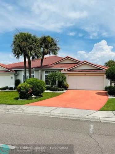 1746 Pebble Beach Blvd, Ruskin, FL 33573-5751