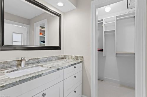 3009 16th Pl, Cape Coral FL  33904-4081 exterior