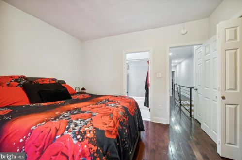 5713 Larchwood Ave, Philadelphia PA 19143-1912 exterior