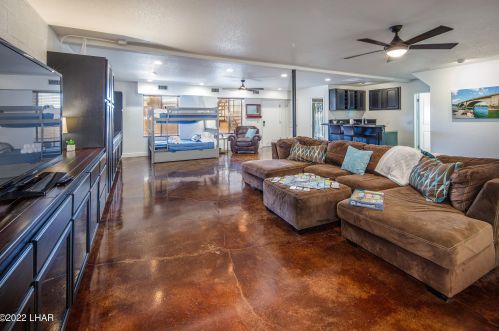 3055 Mcculloch Blvd, Lake Havasu City AZ  86403-5429 exterior